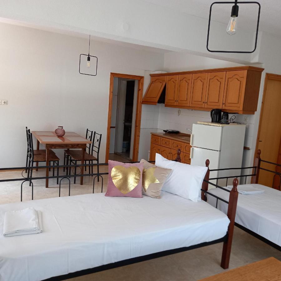 Μαρου Rooms Olympic Beach Exterior photo