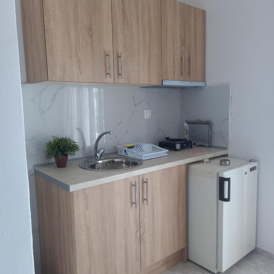 Μαρου Rooms Olympic Beach Exterior photo