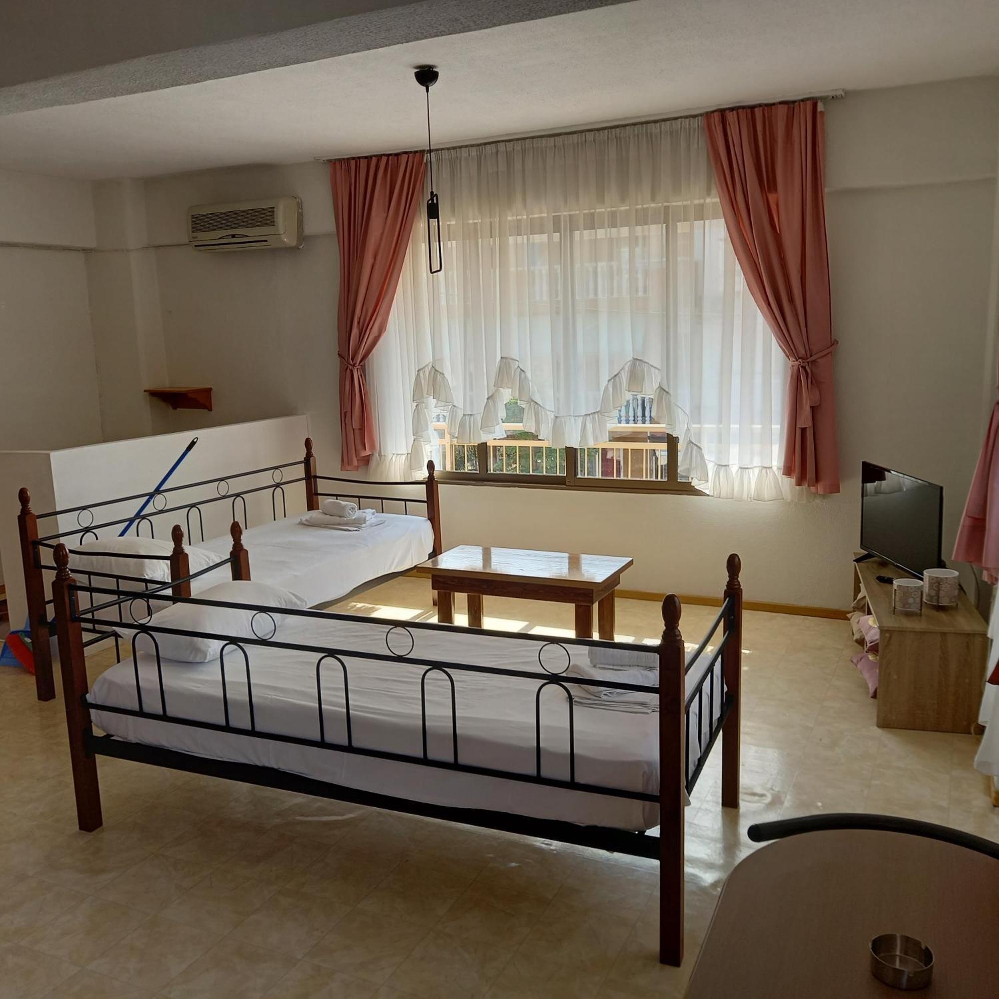 Μαρου Rooms Olympic Beach Exterior photo
