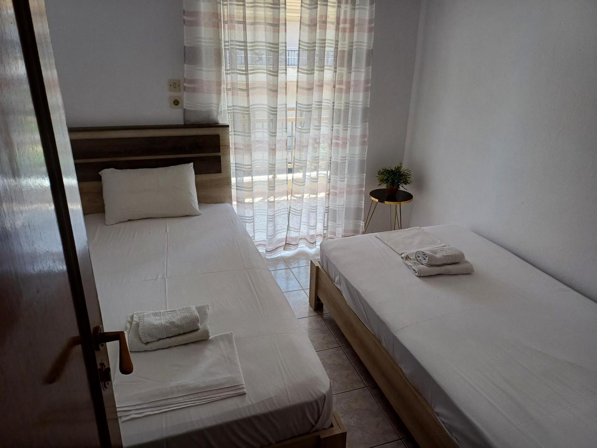 Μαρου Rooms Olympic Beach Exterior photo